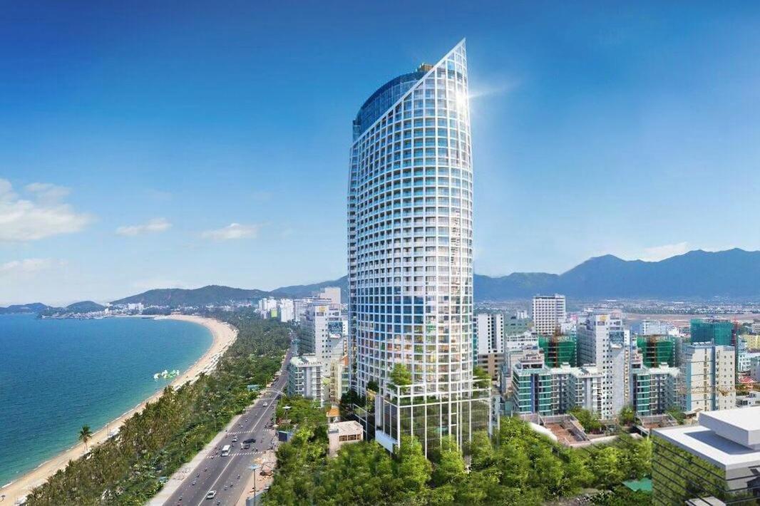 Panorama Central Nha Trang- Vietnam'S Highest Infinitive Rooftop Pool Buitenkant foto
