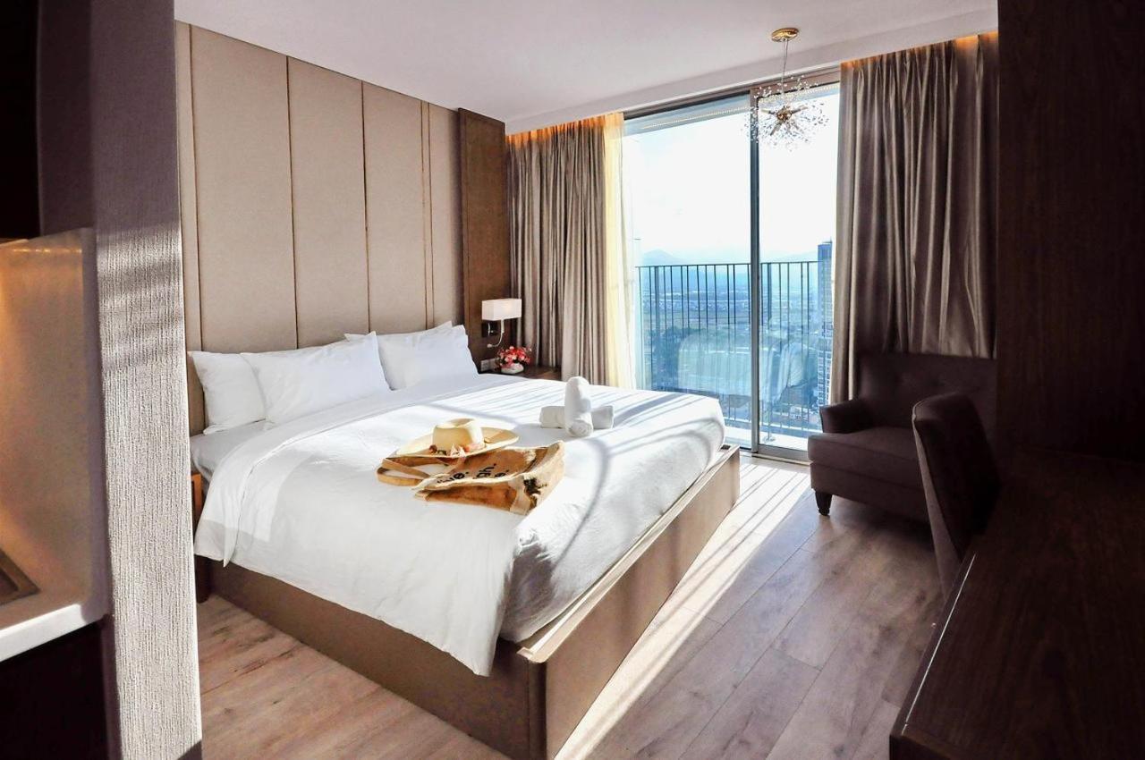 Panorama Central Nha Trang- Vietnam'S Highest Infinitive Rooftop Pool Buitenkant foto